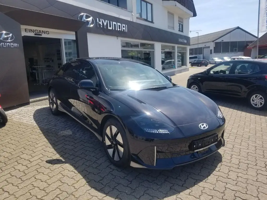 Photo 1 : Hyundai Ioniq 2023 Non renseigné