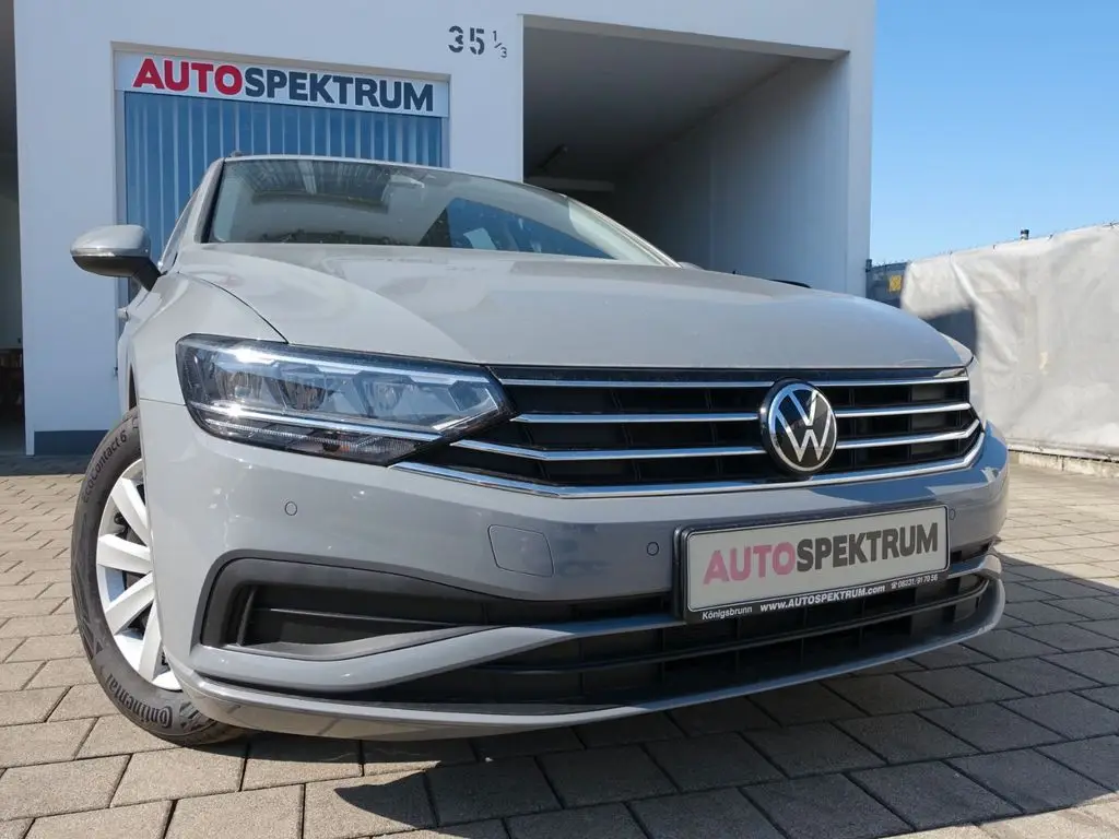 Photo 1 : Volkswagen Passat 2022 Diesel