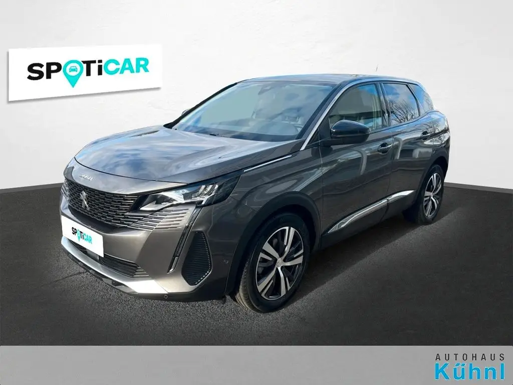 Photo 1 : Peugeot 3008 2022 Petrol