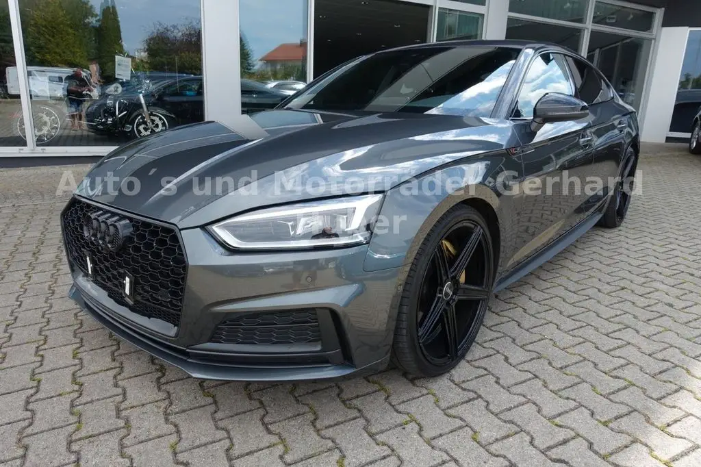 Photo 1 : Audi A5 2019 Diesel