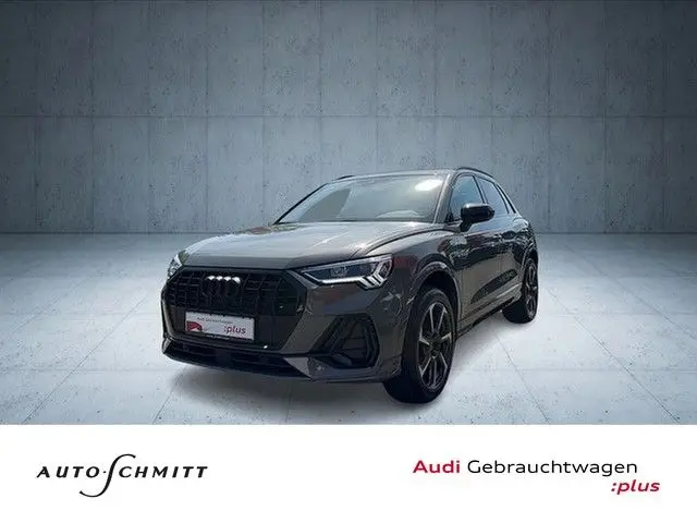 Photo 1 : Audi Q3 2023 Diesel