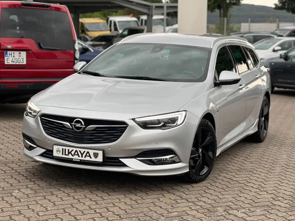 Photo 1 : Opel Insignia 2019 Diesel