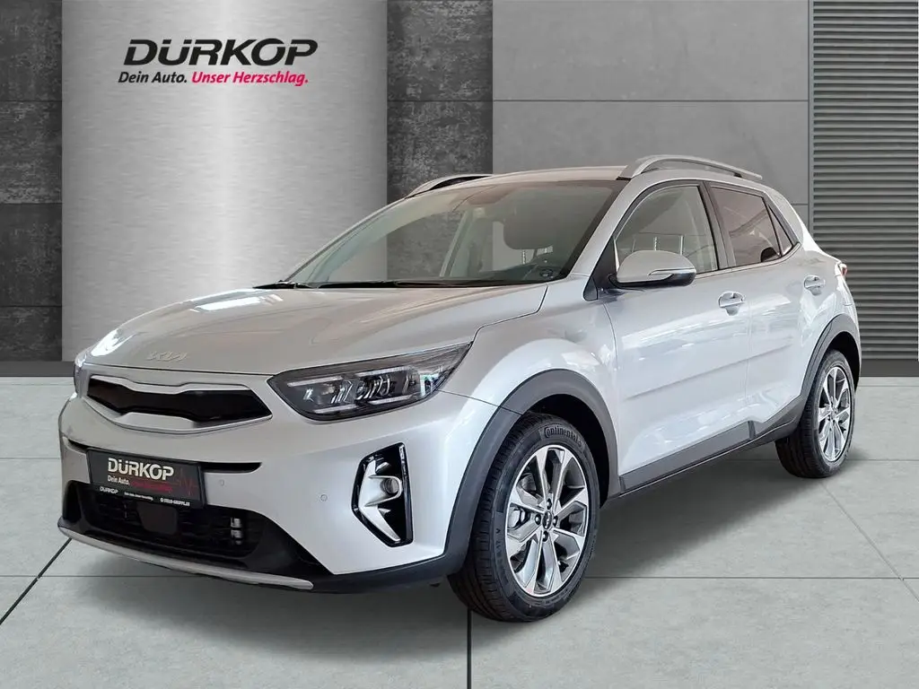 Photo 1 : Kia Stonic 2024 Essence