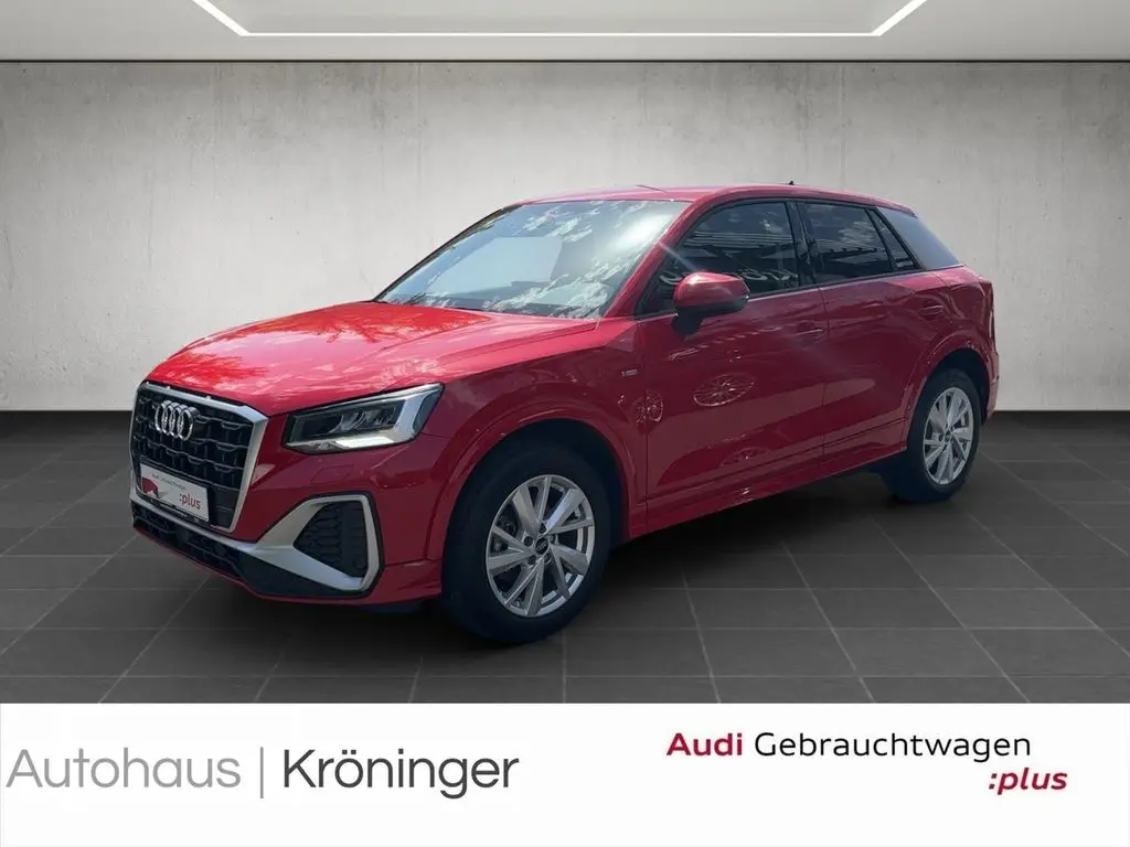 Photo 1 : Audi Q2 2023 Essence