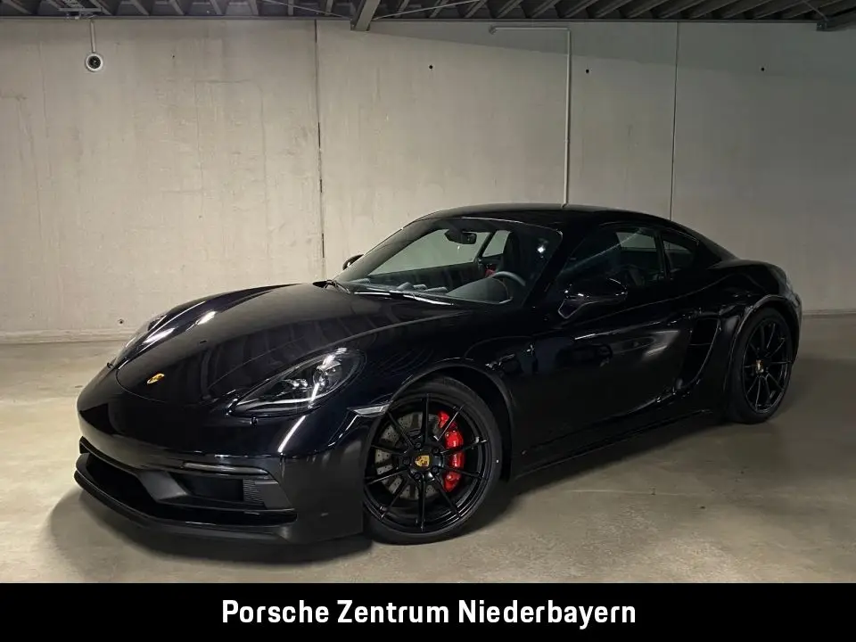 Photo 1 : Porsche 718 2024 Essence