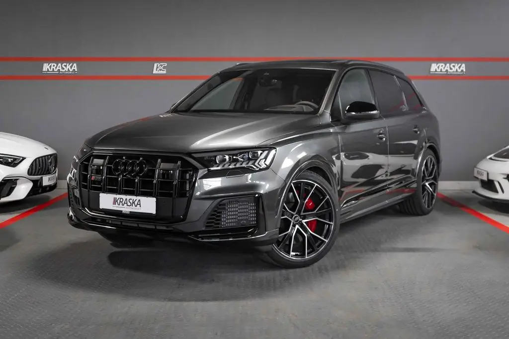 Photo 1 : Audi Sq7 2023 Essence