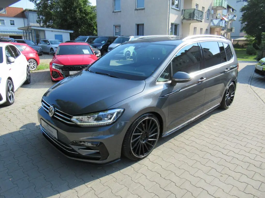 Photo 1 : Volkswagen Touran 2017 Diesel