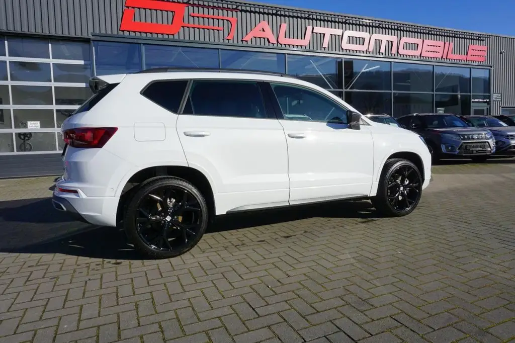 Photo 1 : Seat Ateca 2024 Petrol