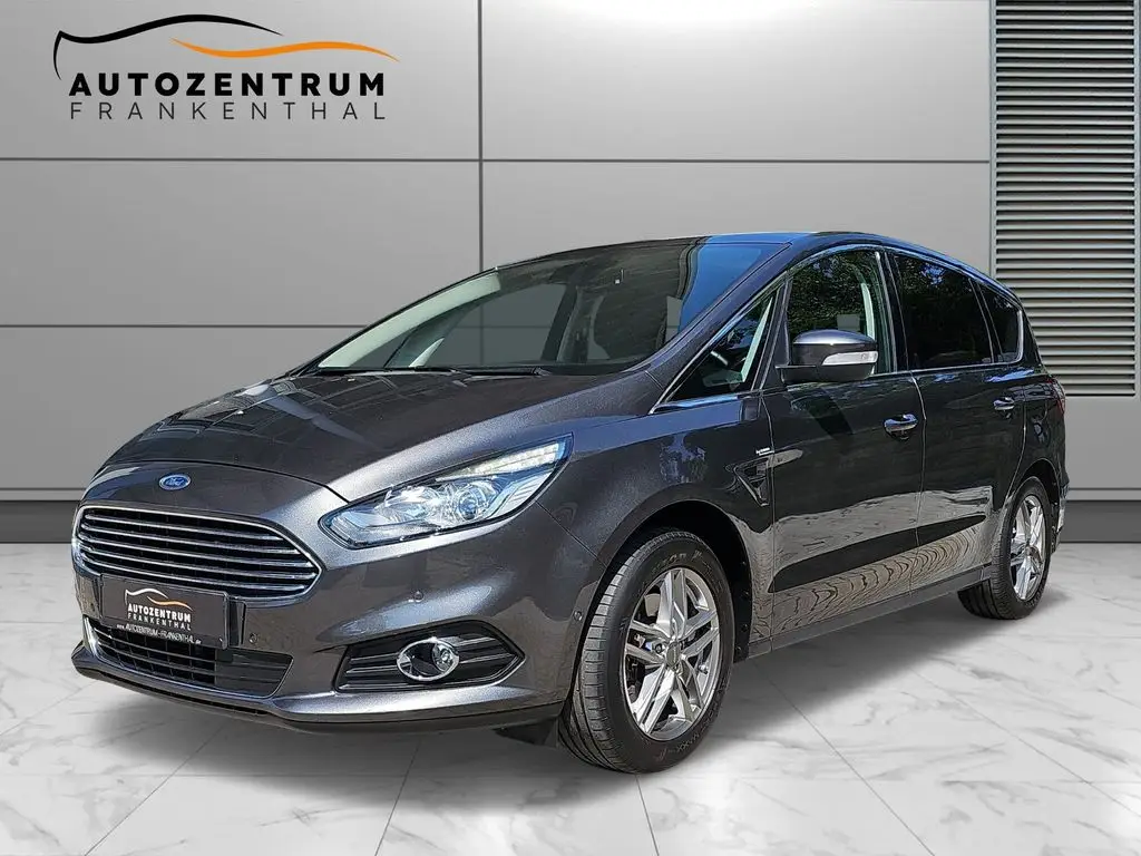 Photo 1 : Ford S-max 2016 Essence