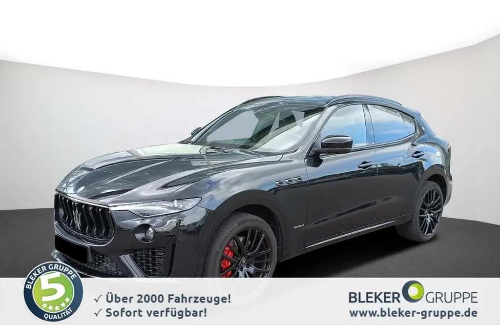 Photo 1 : Maserati Levante 2021 Essence