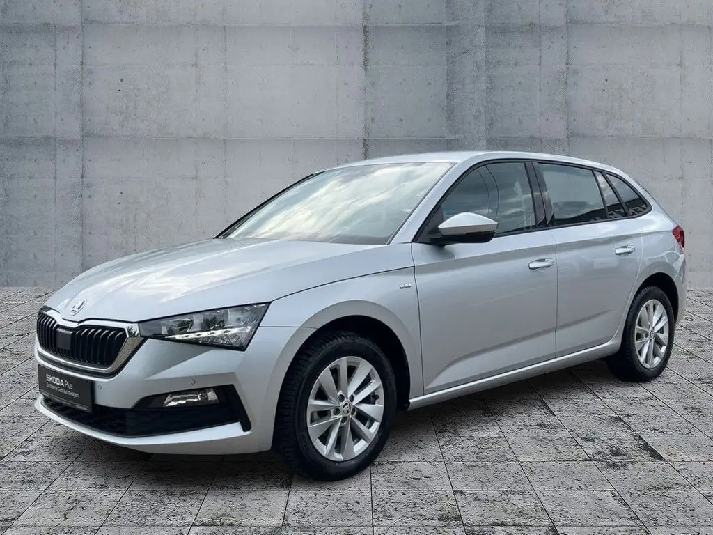 Photo 1 : Skoda Scala 2023 Petrol