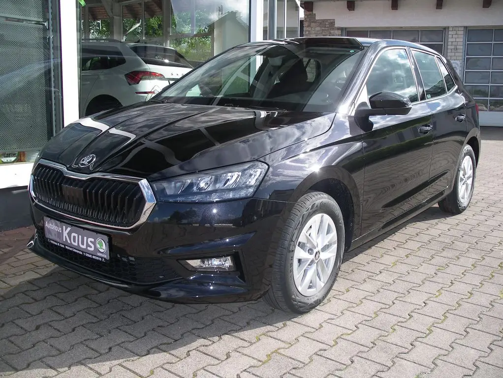 Photo 1 : Skoda Fabia 2024 Petrol