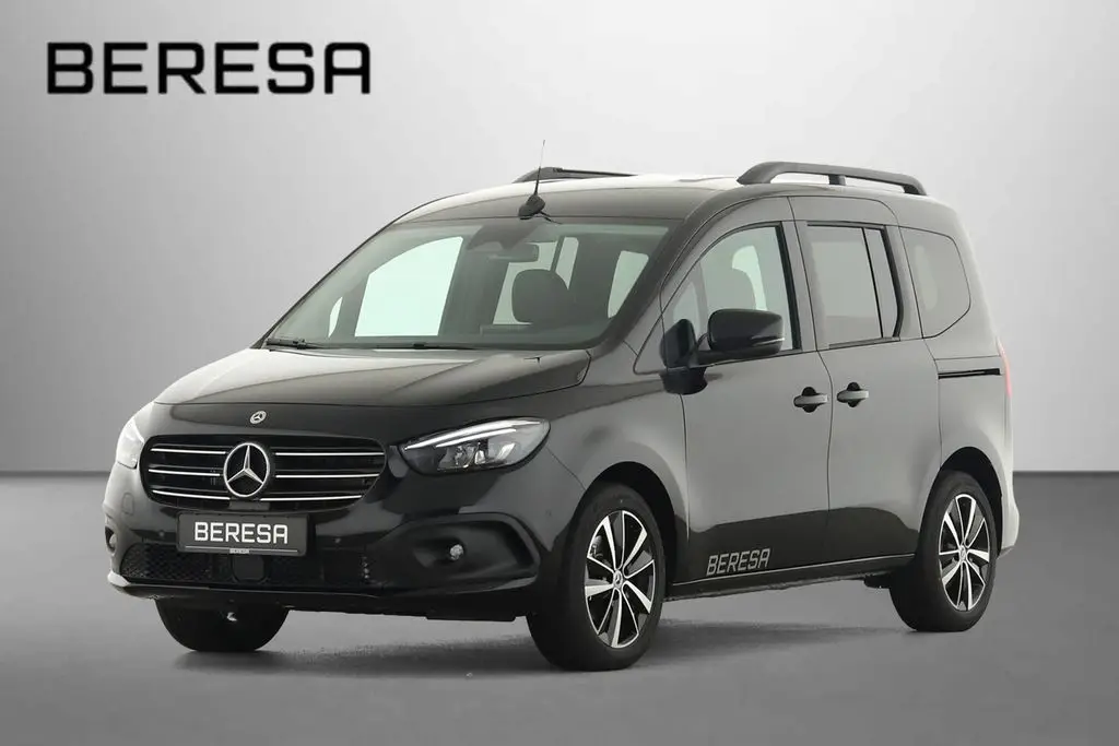 Photo 1 : Mercedes-benz Classe T 2023 Diesel