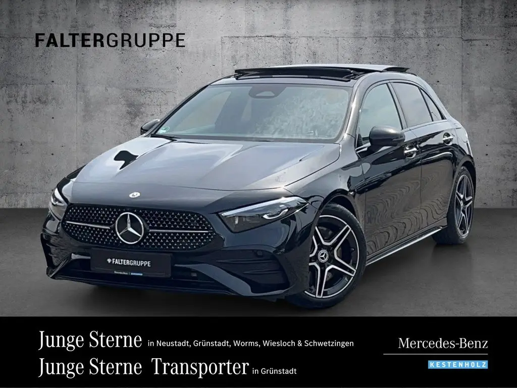 Photo 1 : Mercedes-benz Classe A 2023 Essence