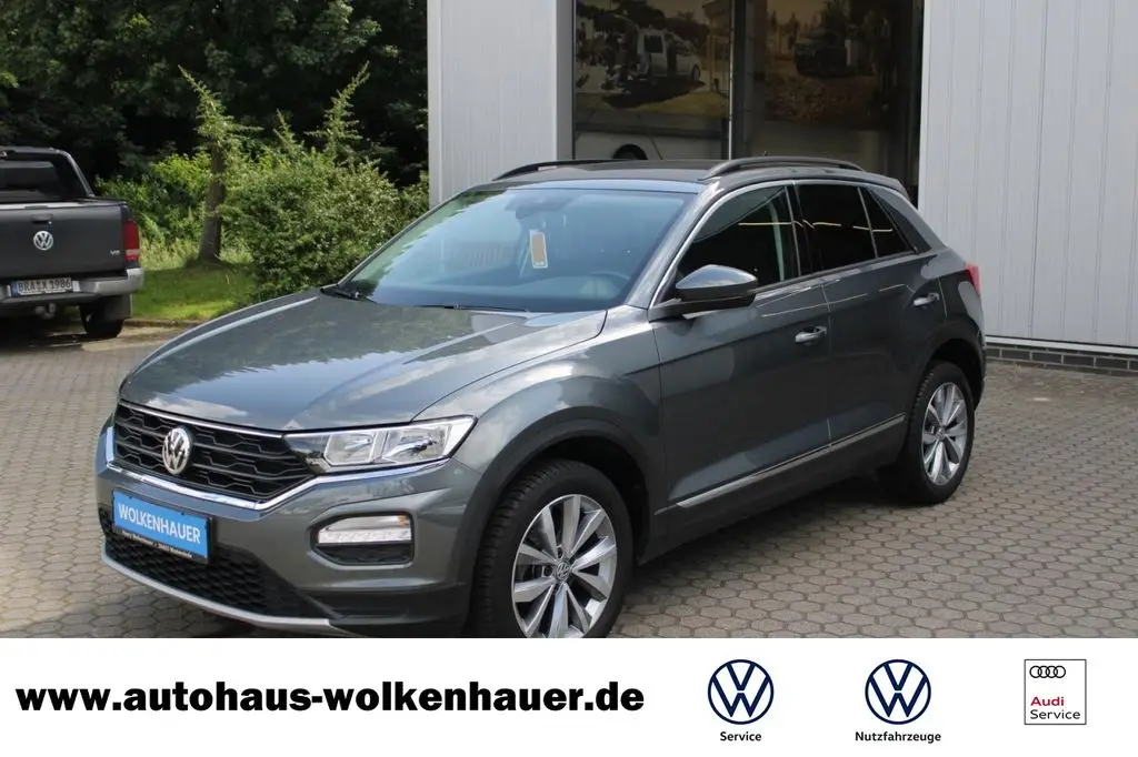 Photo 1 : Volkswagen T-roc 2020 Essence