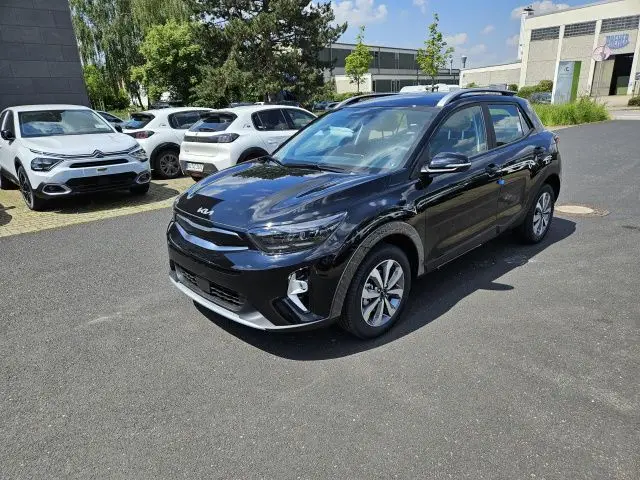 Photo 1 : Kia Stonic 2024 Essence