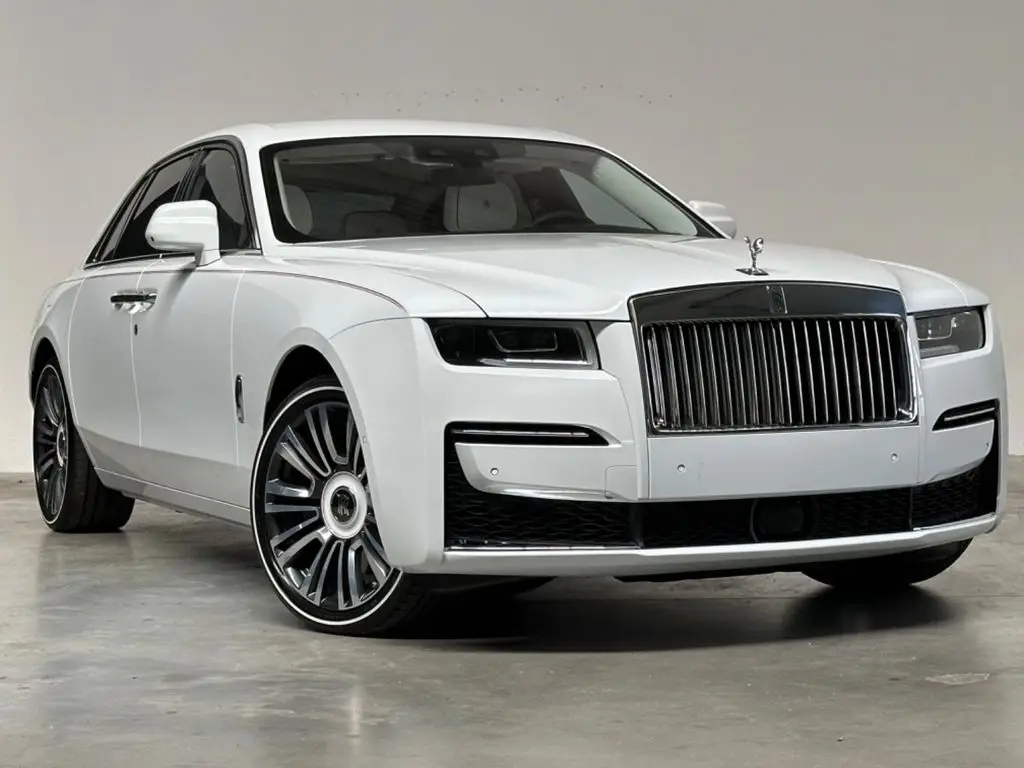 Photo 1 : Rolls-royce Ghost 2023 Essence