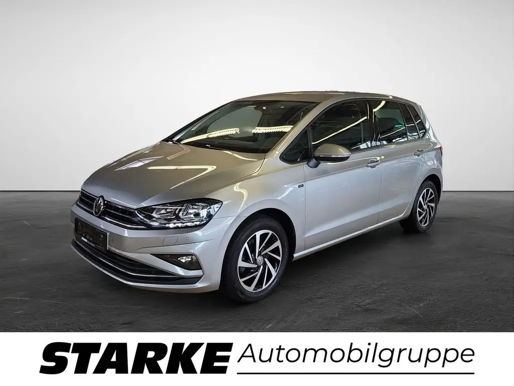 Photo 1 : Volkswagen Golf 2018 Essence