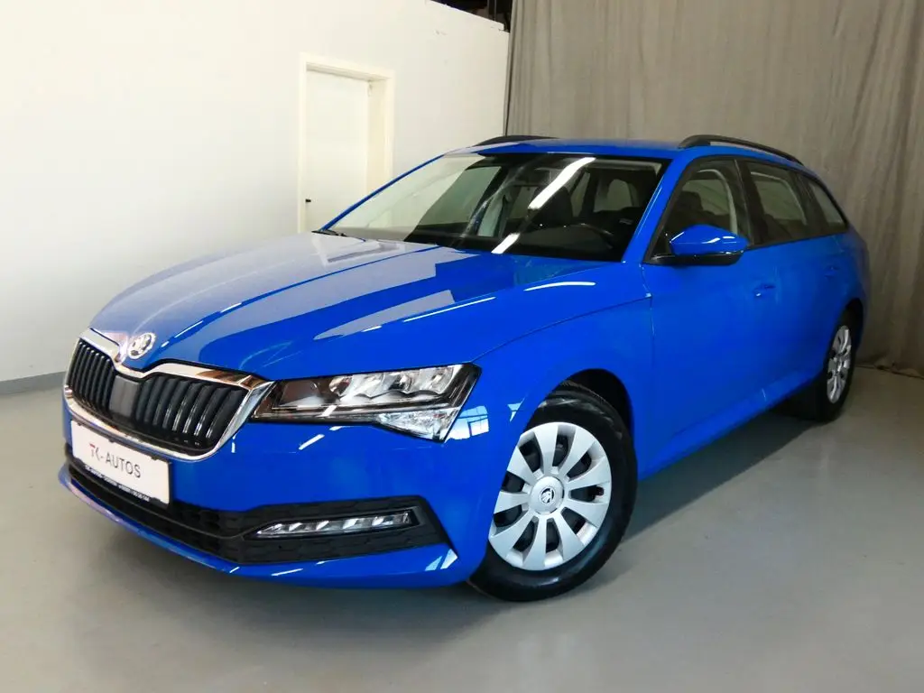 Photo 1 : Skoda Superb 2021 Essence