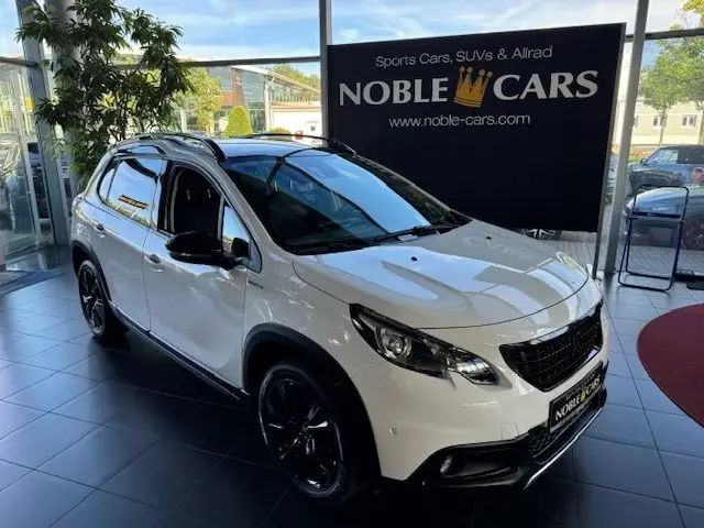 Photo 1 : Peugeot 2008 2019 Petrol