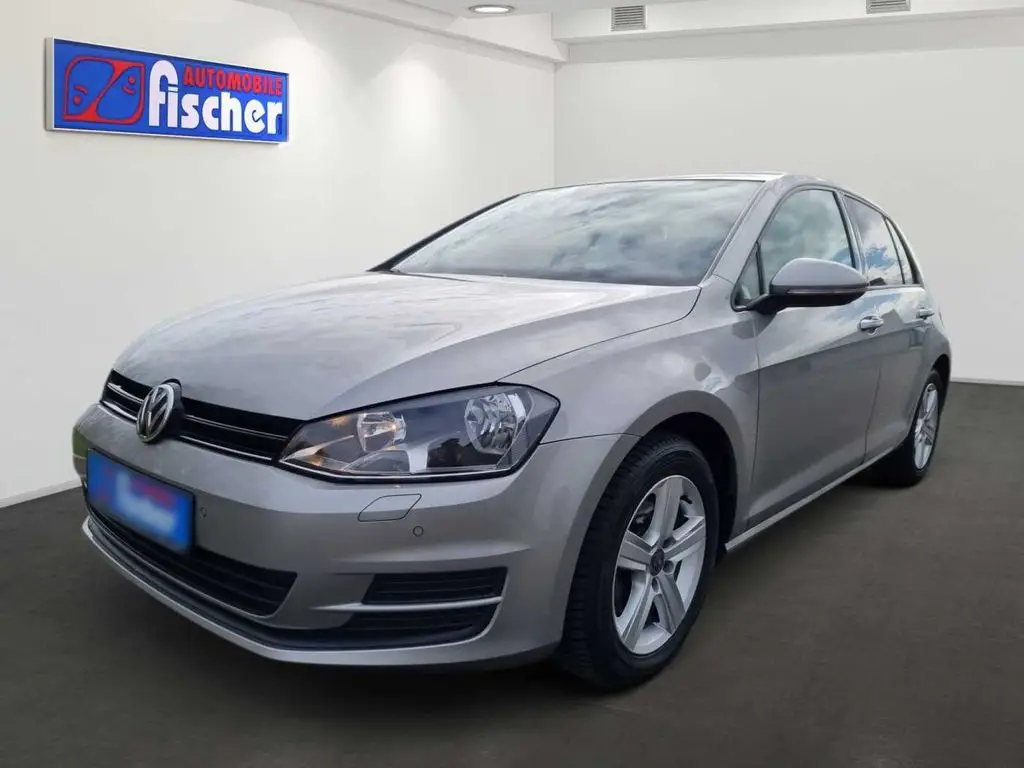 Photo 1 : Volkswagen Golf 2015 Petrol