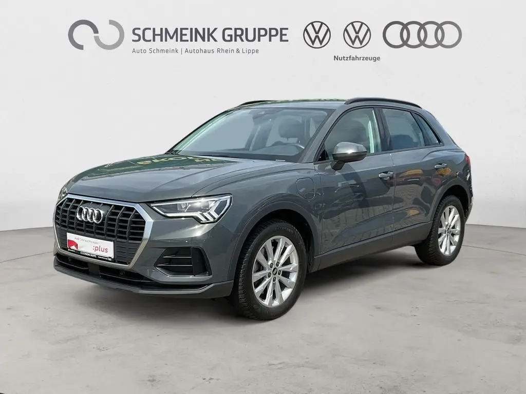 Photo 1 : Audi Q3 2021 Hybrid