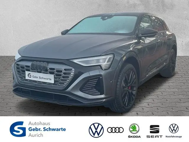 Photo 1 : Audi Q8 2024 Non renseigné