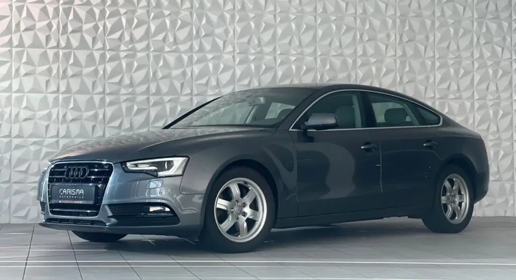 Photo 1 : Audi A5 2015 Petrol