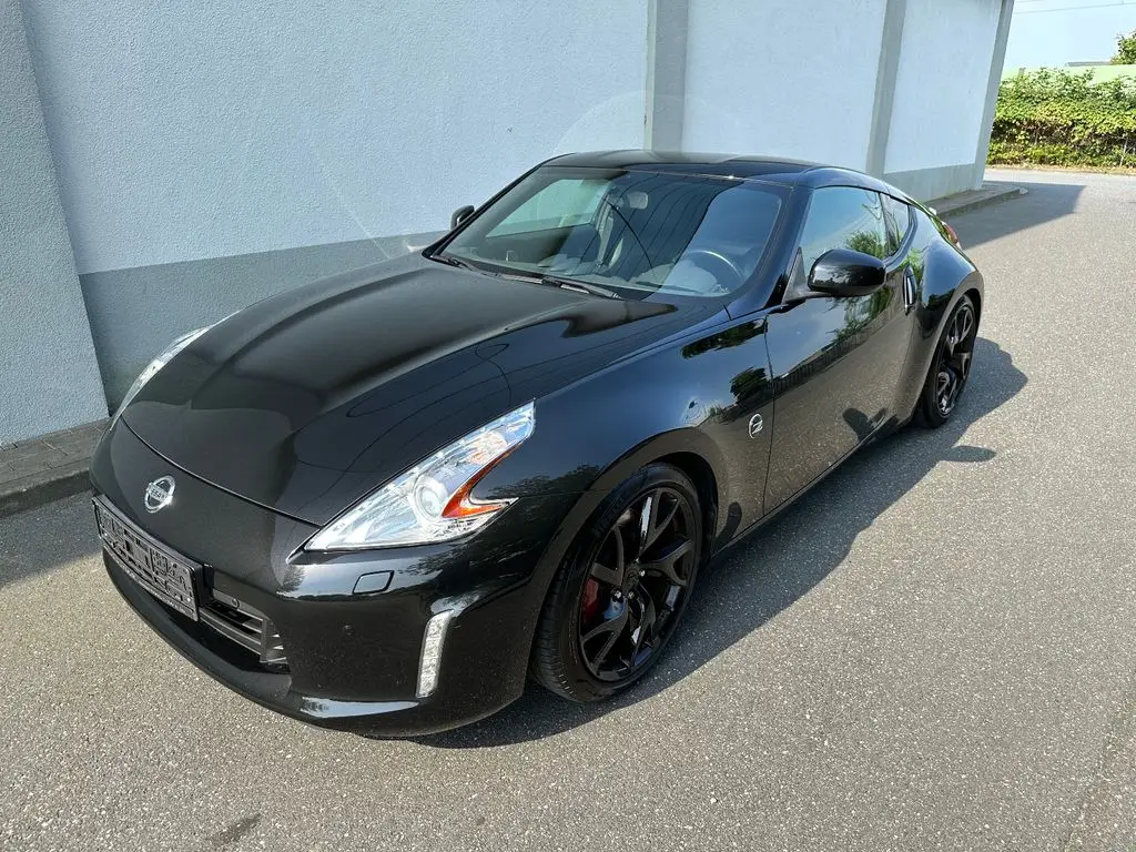 Photo 1 : Nissan 370z 2016 Essence