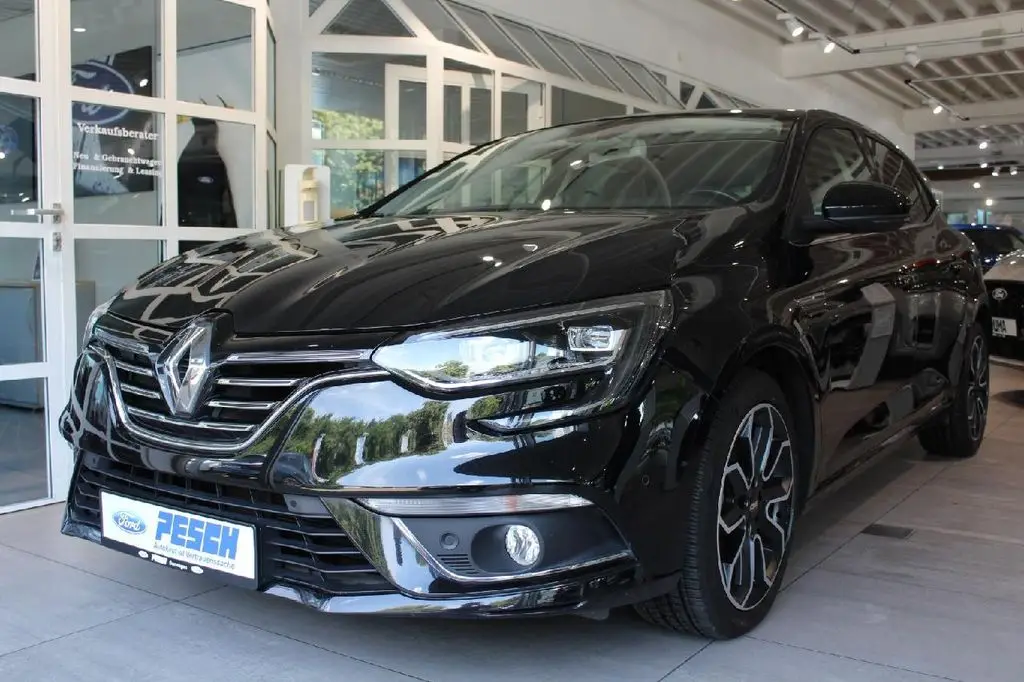 Photo 1 : Renault Megane 2016 Petrol