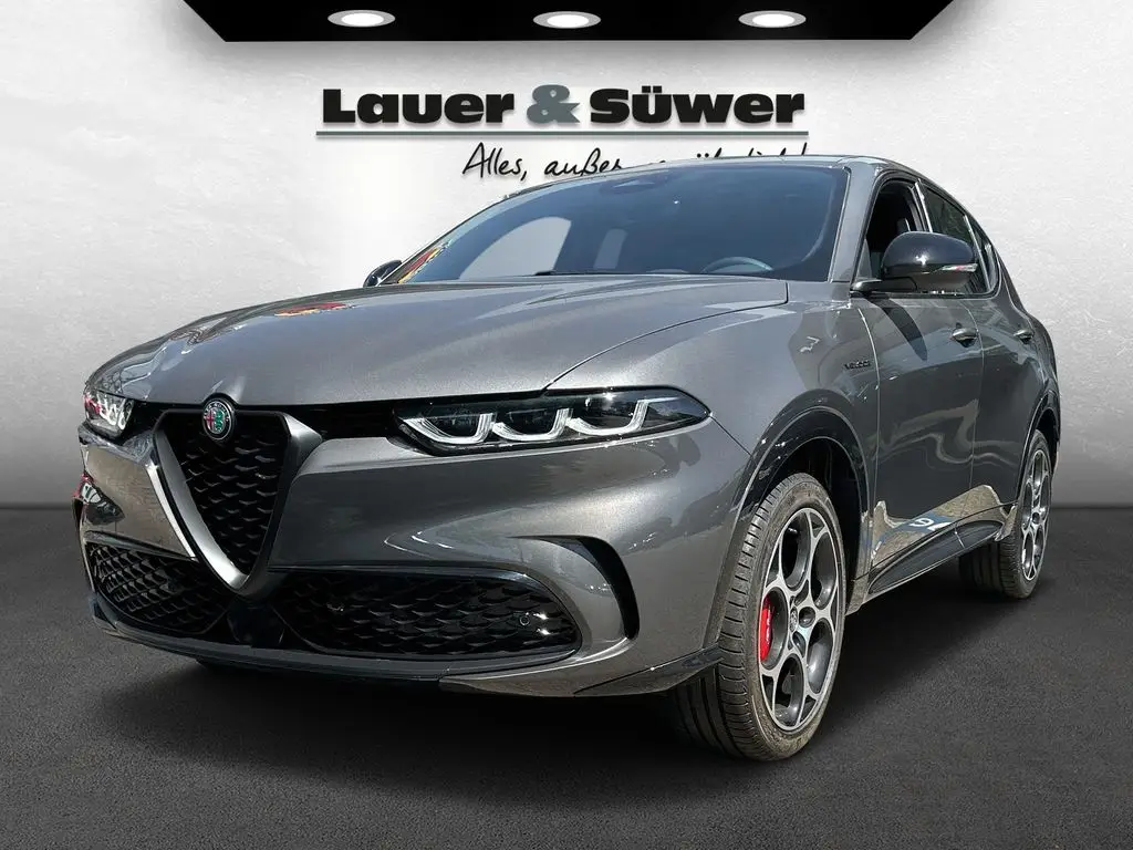 Photo 1 : Alfa Romeo Tonale 2023 Hybrid