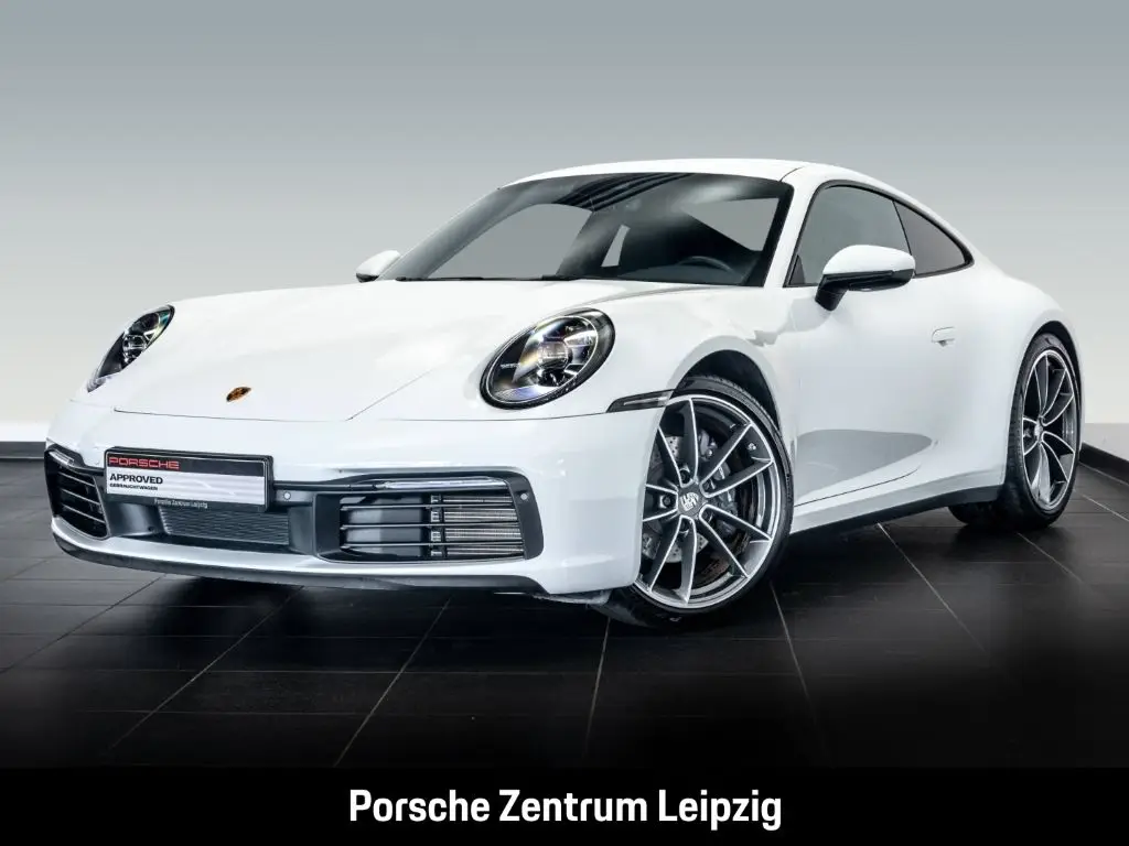 Photo 1 : Porsche 911 2023 Essence