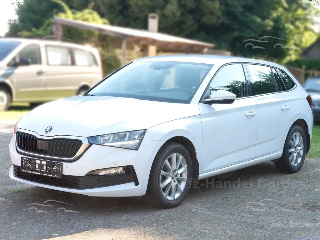 Photo 1 : Skoda Scala 2020 Essence