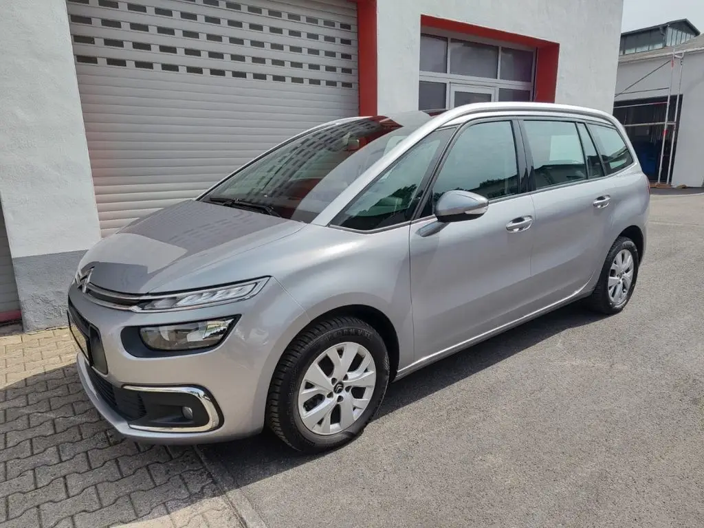 Photo 1 : Citroen C4 2019 Essence