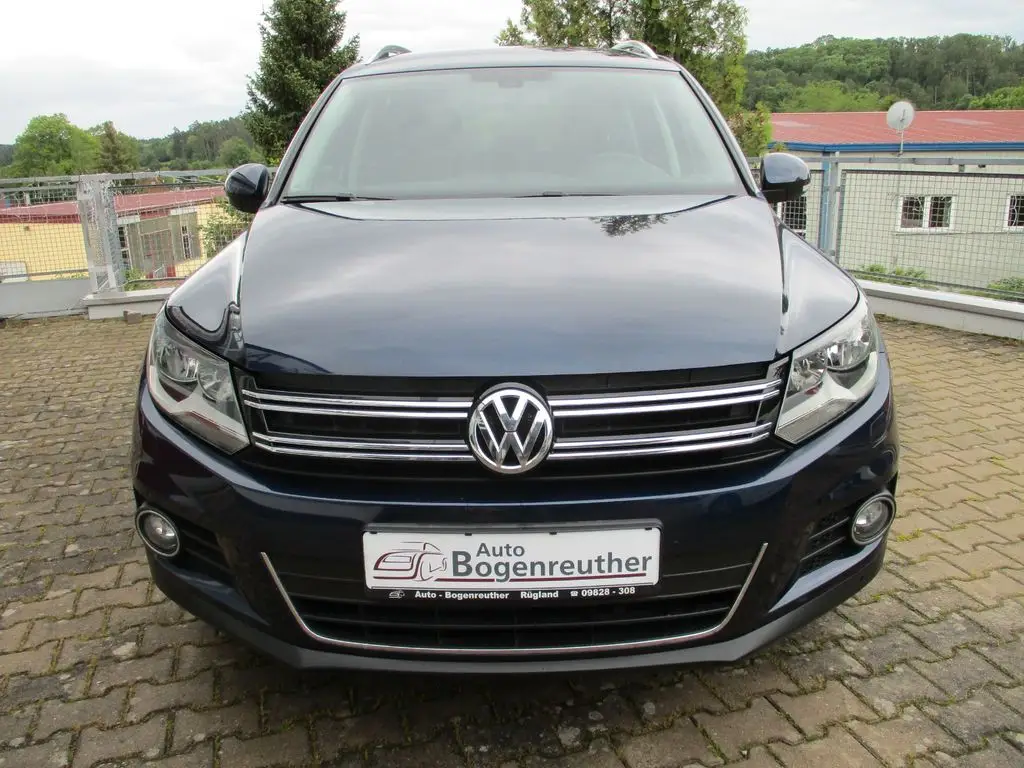 Photo 1 : Volkswagen Tiguan 2015 Essence