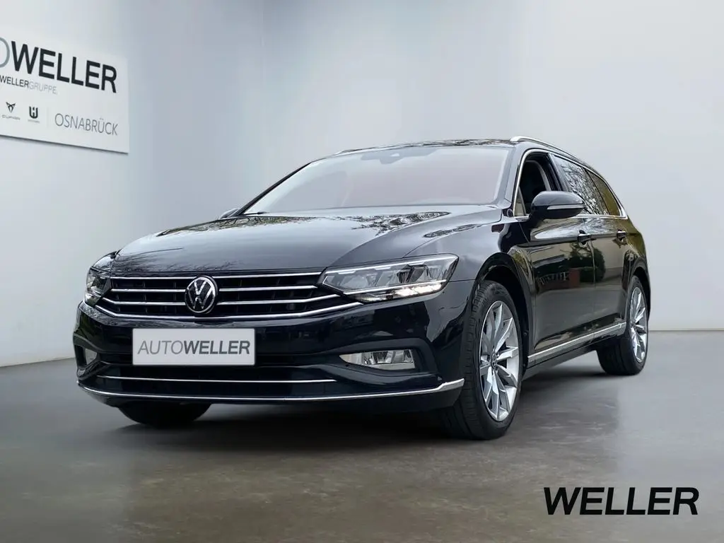 Photo 1 : Volkswagen Passat 2022 Petrol