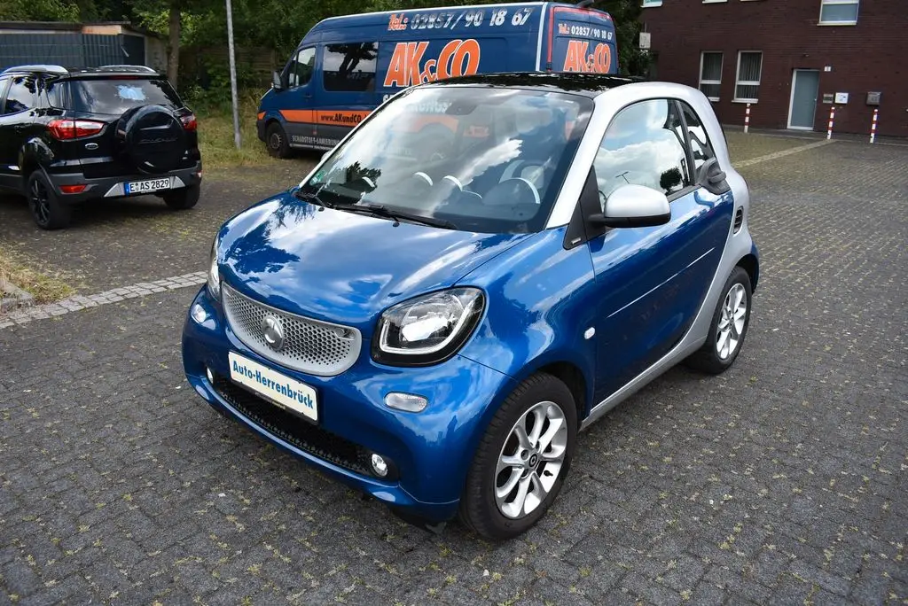 Photo 1 : Smart Fortwo 2015 Petrol