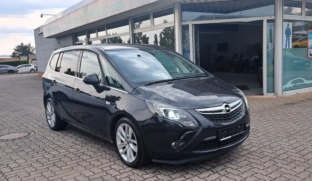 Photo 1 : Opel Zafira 2015 Diesel