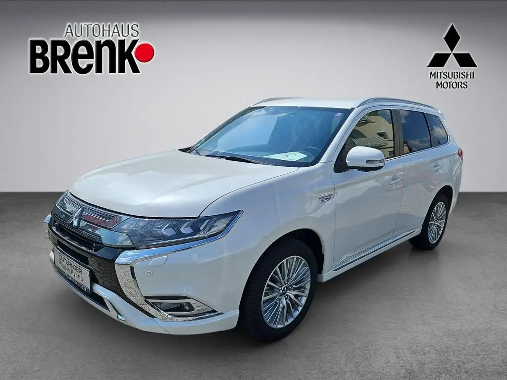 Photo 1 : Mitsubishi Outlander 2020 Hybrid