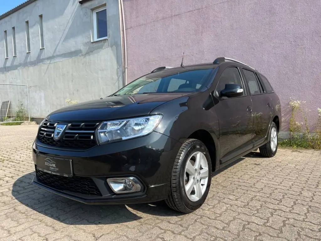 Photo 1 : Dacia Logan 2017 Essence