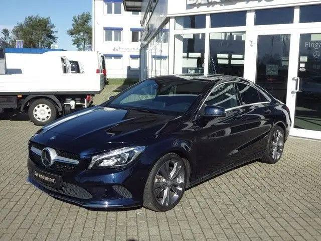 Photo 1 : Mercedes-benz Classe Cla 2017 Petrol