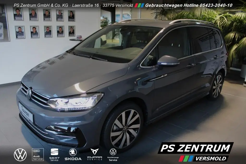 Photo 1 : Volkswagen Touran 2024 Petrol