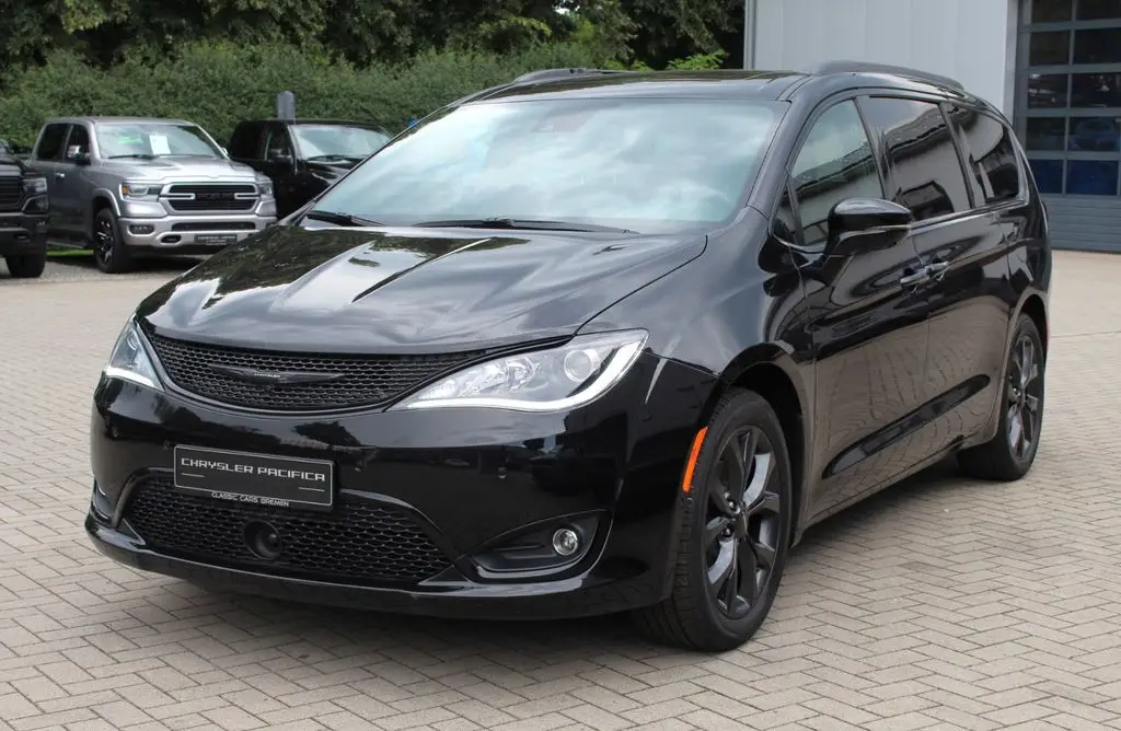 Photo 1 : Chrysler Pacifica 2020 Petrol