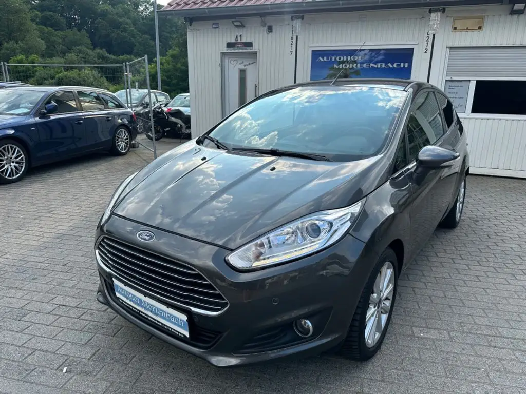 Photo 1 : Ford Fiesta 2017 Petrol