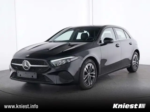 Photo 1 : Mercedes-benz Classe A 2023 Petrol