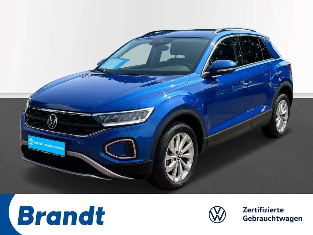 Photo 1 : Volkswagen T-roc 2023 Essence