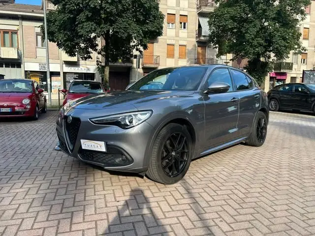 Photo 1 : Alfa Romeo Stelvio 2021 Diesel