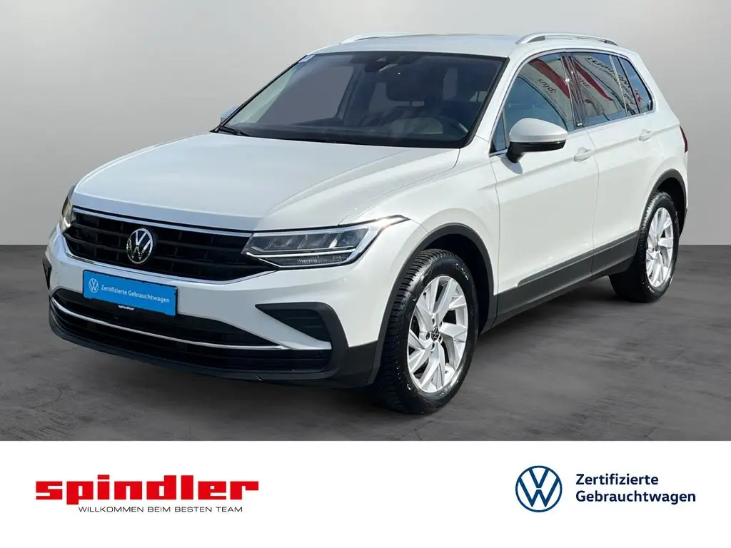 Photo 1 : Volkswagen Tiguan 2023 Essence