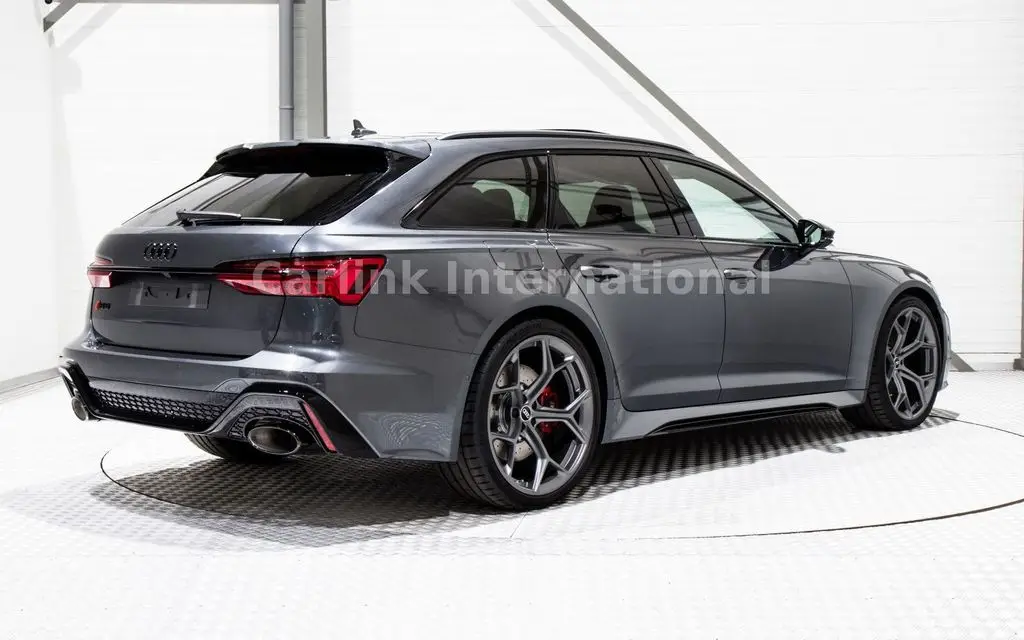 Photo 1 : Audi Rs6 2024 Essence