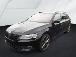 Photo 1 : Skoda Superb 2018 Petrol